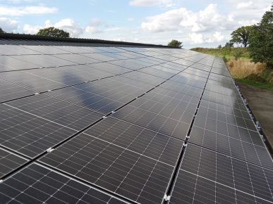 Toiture solaire sur bu00e2timent